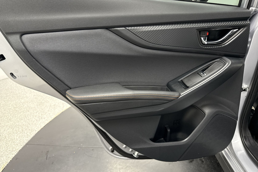 2018 Subaru XV G5-X 2.0i-L SUV Image 14