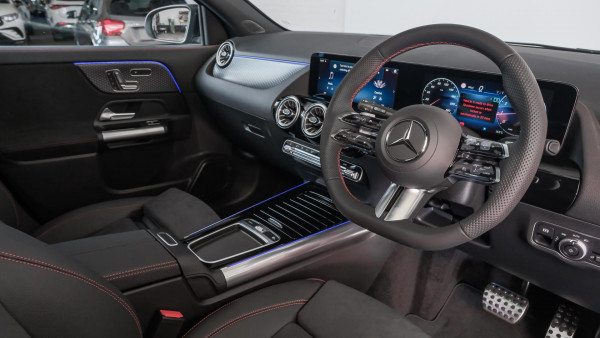 2026 Mercedes-Benz GLA-Class H247 GLA250 SUV image 6