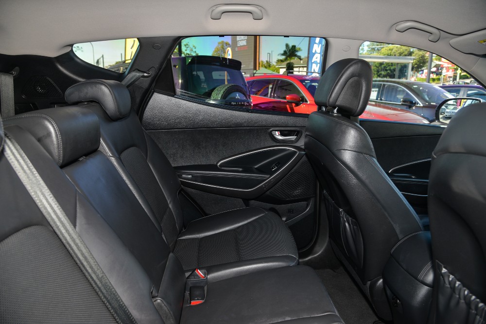 2015 Hyundai Santa Fe DM Elite SUV Image 9