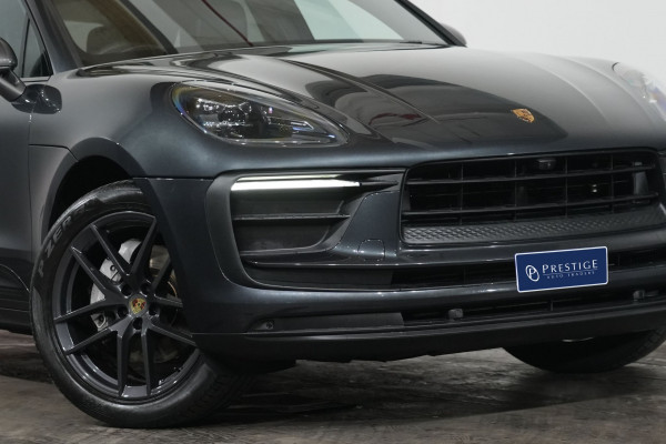 2023 Porsche Macan T SUV Image 2