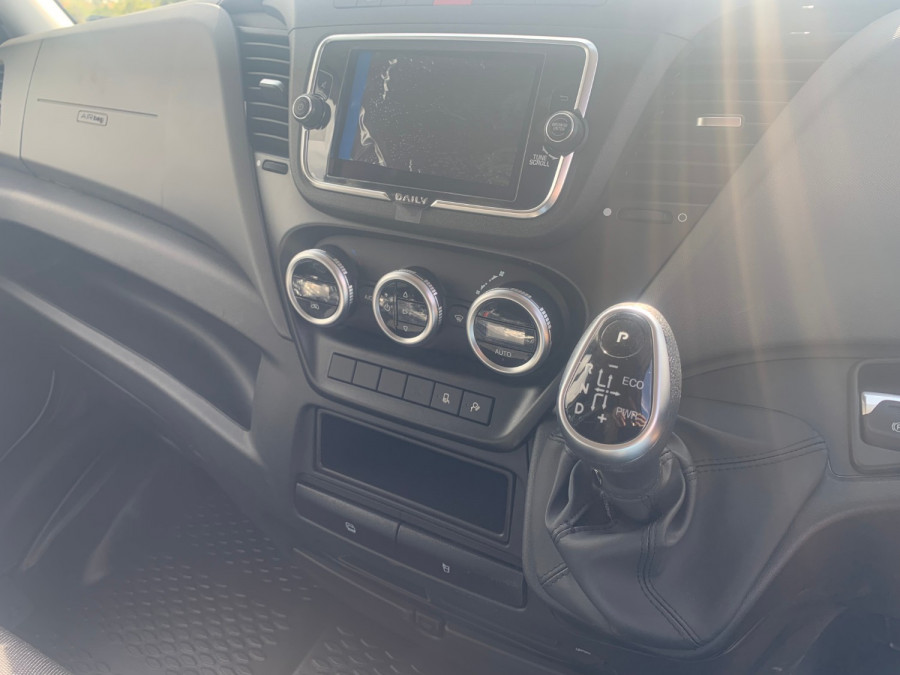 2025 Iveco Daily Van Van Image 19