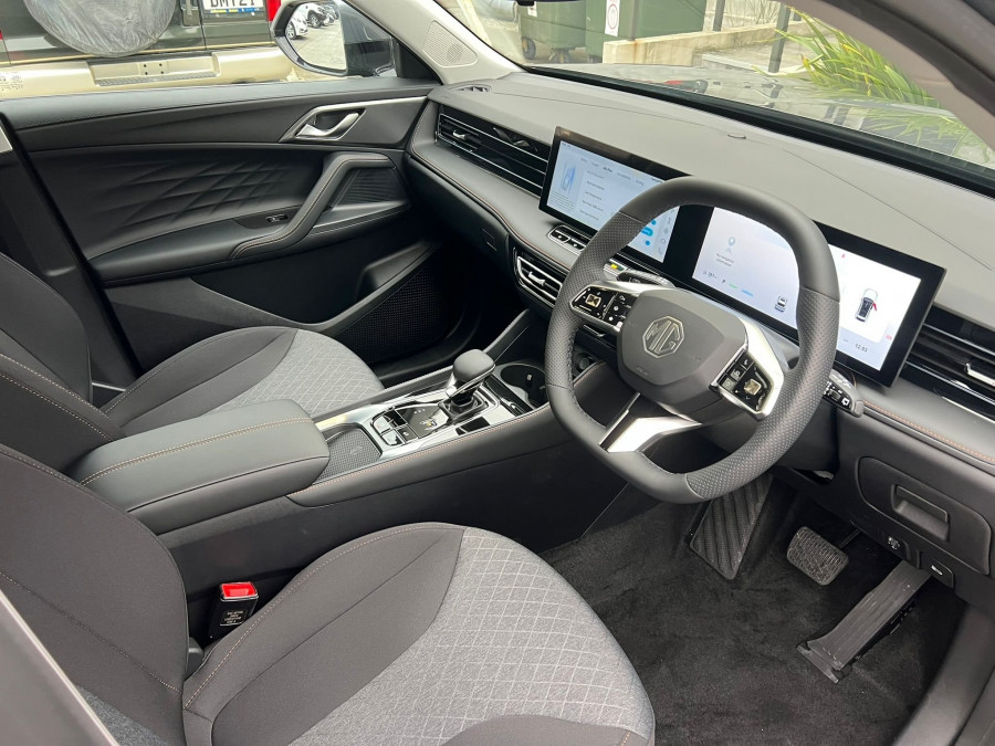 2026 MG HS Excite SUV Image 8