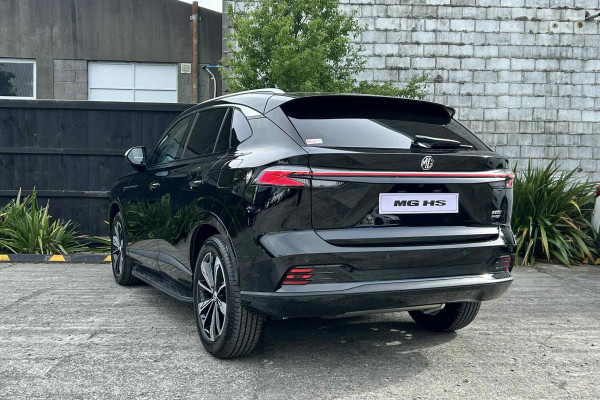 2026 MG HS Plug-in Hybrid Essence SUV Image 5