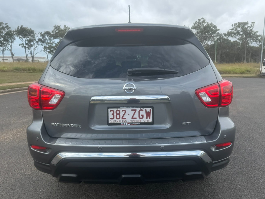 2019 Nissan Pathfinder R52 Series III ST SUV Image 4