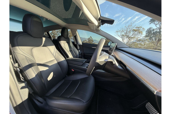 2023 Tesla Model 3  Rear-Wheel Drive Sedan Image 14
