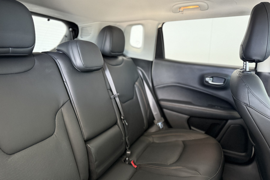 2020 Jeep Compass M6 Limited SUV Image 11