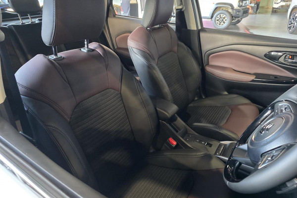 2026 Suzuki Fronx KW Hybrid SUV Image 10