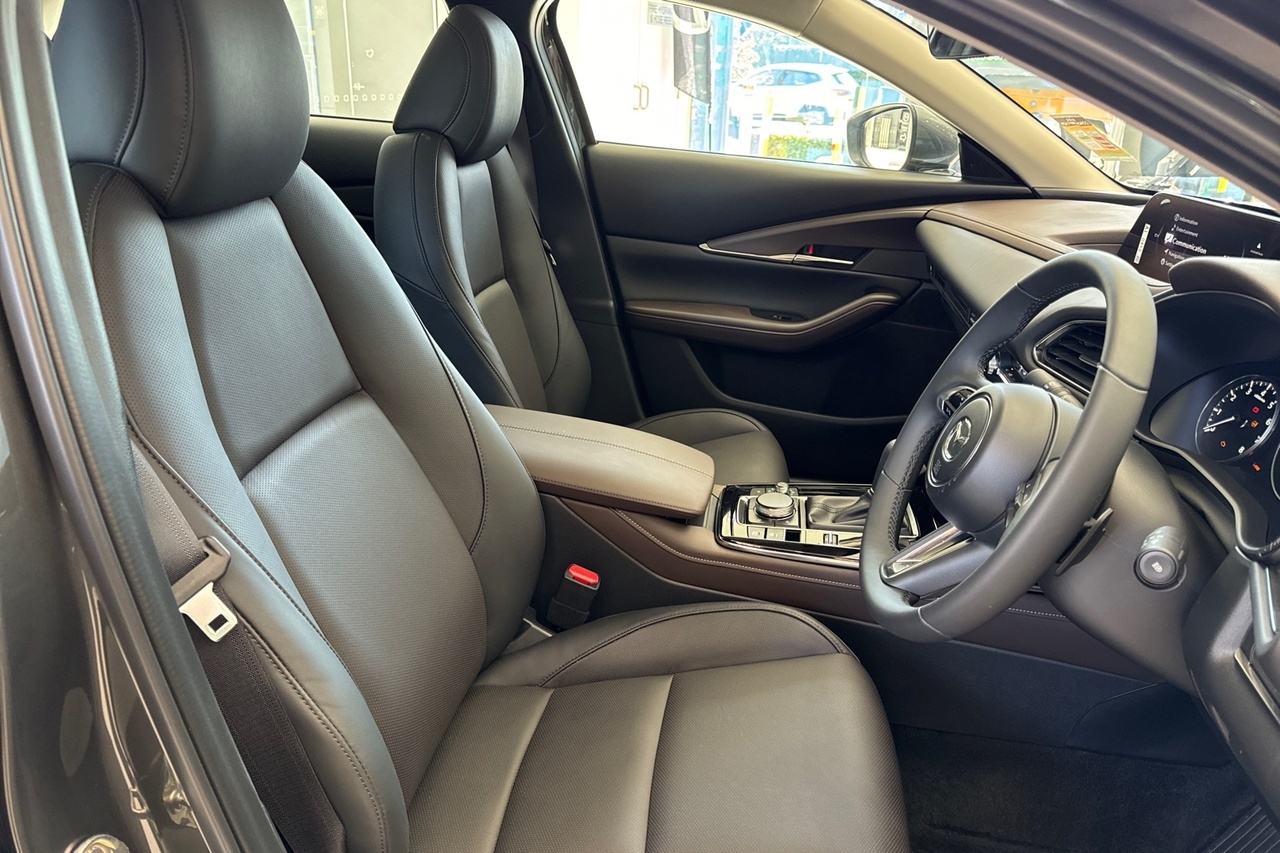 2025 MY24 Mazda CX-30 DM2W7A G20 Touring SUV Image 12