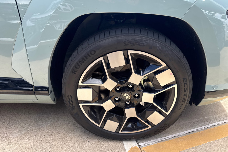 2024 MY25 Hyundai KONA SX2.V2  Electric Premium SUV Image 7