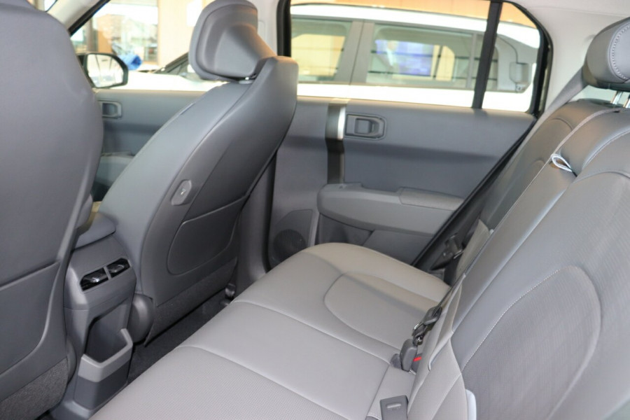 2025 Kia EV3 SV Earth SUV Image 23