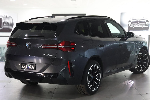 2026 BMW X3 G45 40d xDrive SUV image 4