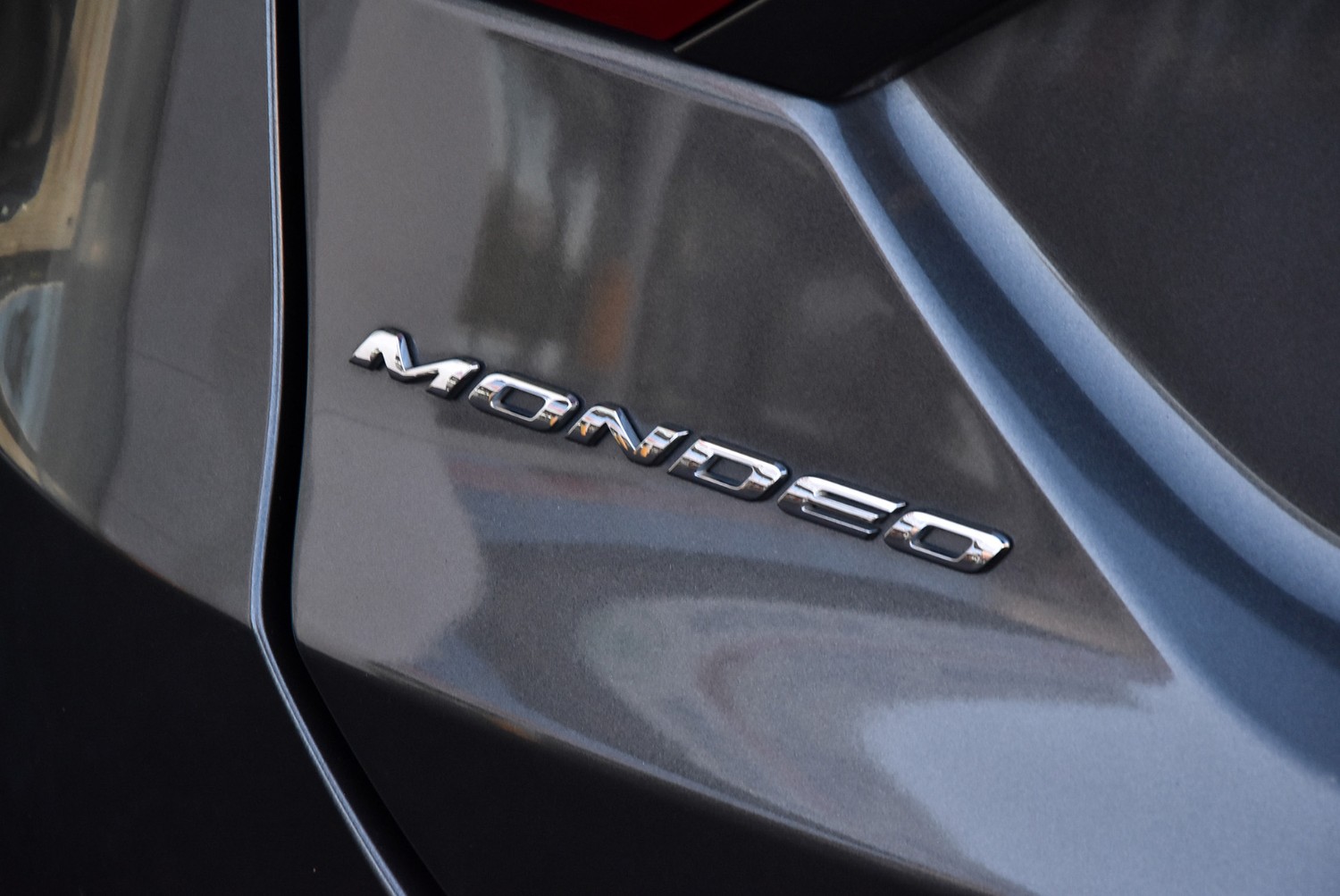 2015 Ford Mondeo MD Titanium Hatch Image 23