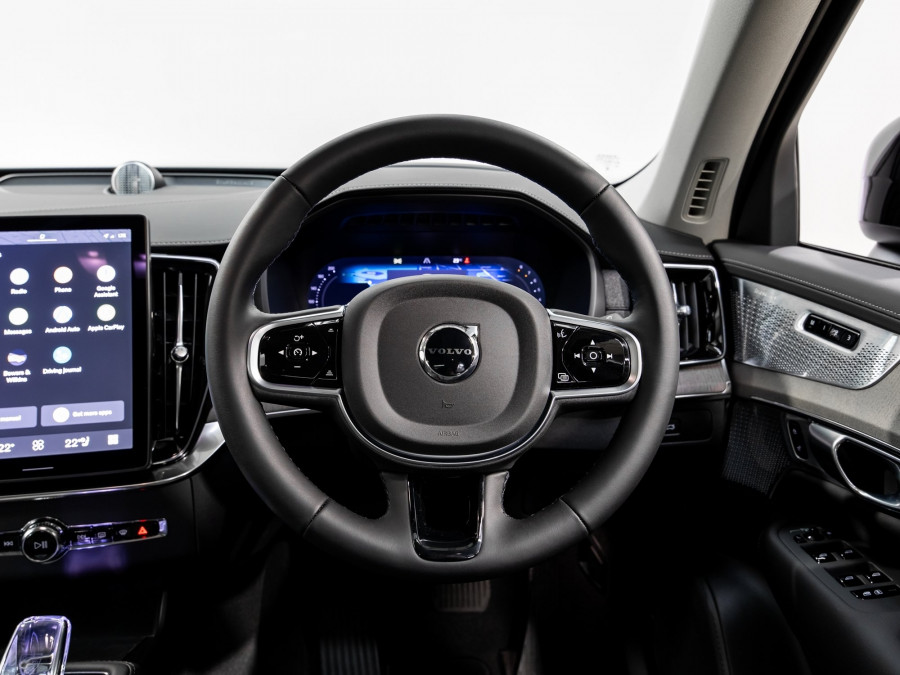 2026 Volvo XC90 L Series Ultra B5 Bright SUV Image 17