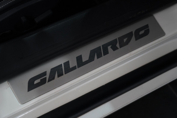 2010 Lamborghini Gallardo LP560-4 Spyder Convertible Image 40