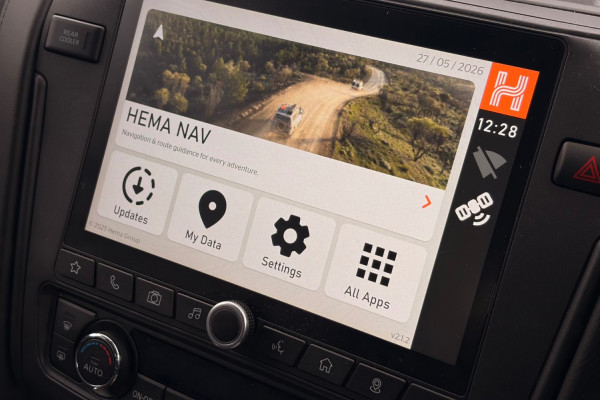 2024 Nissan Patrol Y62 Ti SUV Image 12
