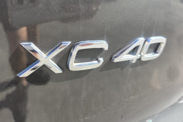 2018 MY19 Volvo XC40 XZ T4 Inscription SUV Image 14