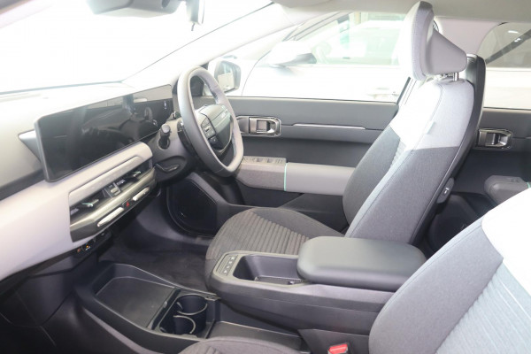 2025 MY26 Kia EV4  Air Standard Range Sedan Image 11