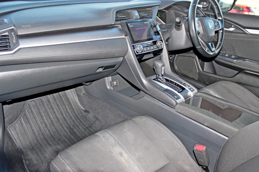 2017 MY16 Honda Civic 10th Gen VTi-S Sedan Image 9