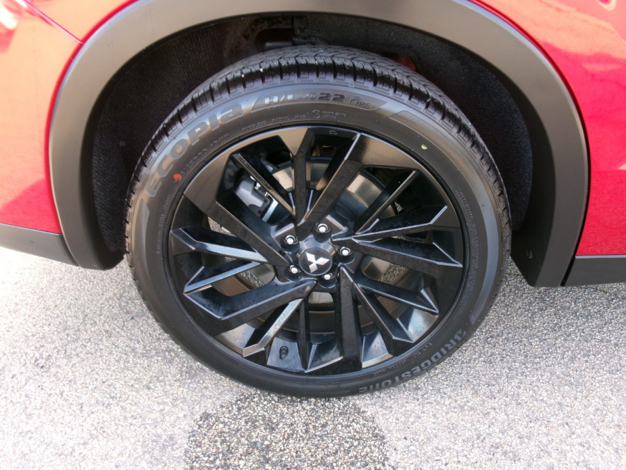 2023 MY24 Mitsubishi Outlander ZM Black Edition SUV Image 14