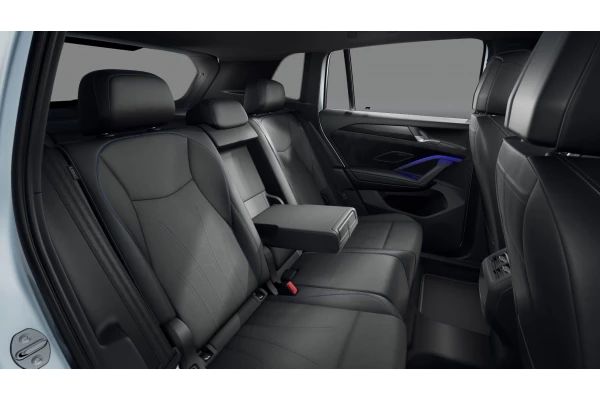 2026 Volkswagen Tiguan CT 200TSI eHybrid R-Line SUV Image 12