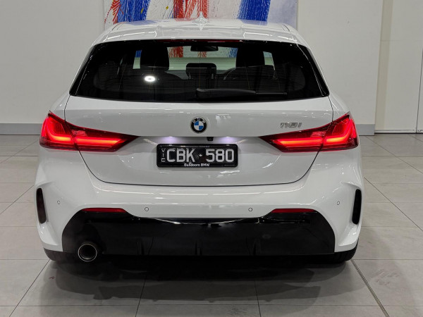 2022 BMW 1 Series F40 118i M Sport Hatch image 6