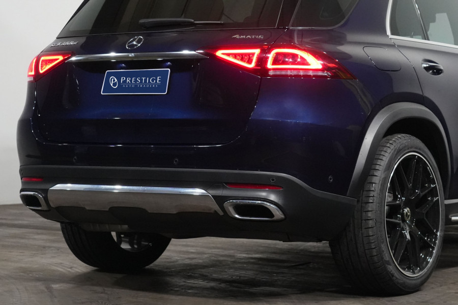 2022 Mercedes-Benz GLE-Class GLE300 d SUV Image 8