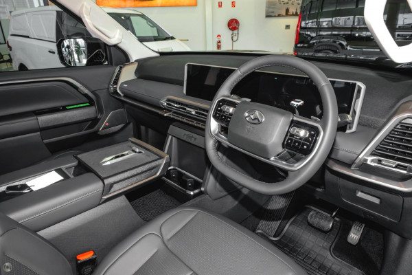 2025 LDV Terron 9 EKK1C Evolve Ute Image 3