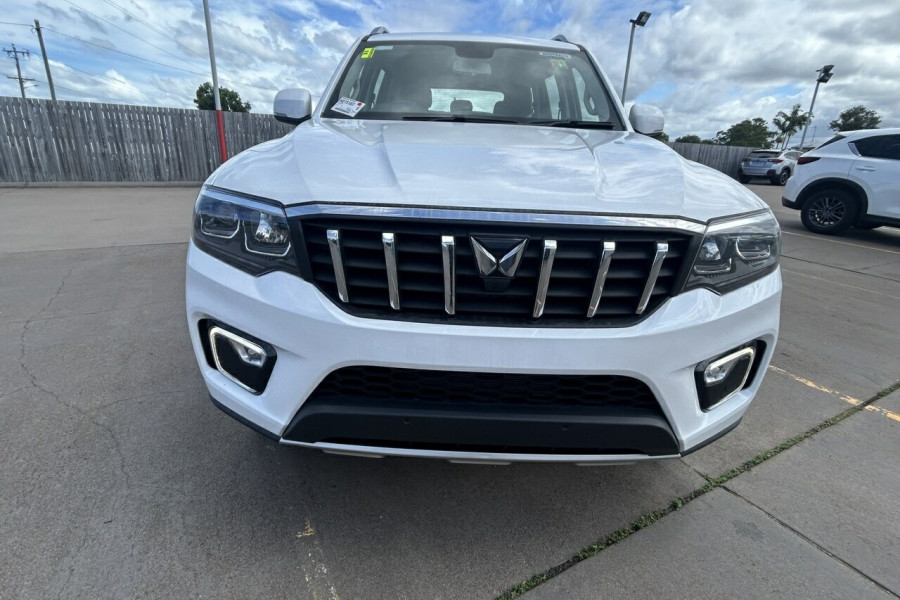 2024 MY23 Mahindra Scorpio  Z8L SUV Image 13