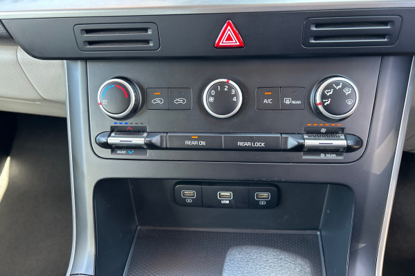 2023 Kia Carnival KA4 S People Mover Image 28
