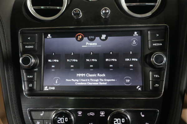 2016 Bentley Bentayga SUV Image 21