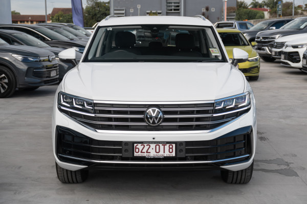2025 Volkswagen Touareg RC 170TDI SUV image 4