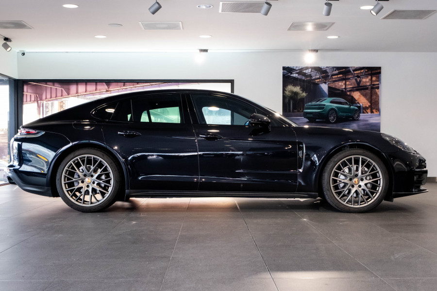 2021 MY22 Porsche Panamera 971 Sedan