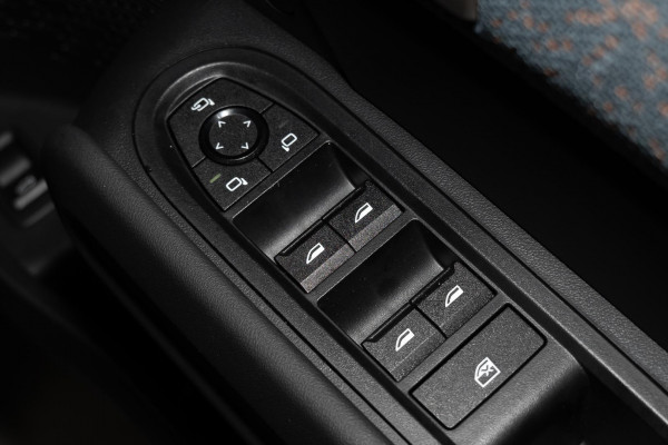 2024 MINI Countryman U25 SE Favoured SUV image 20