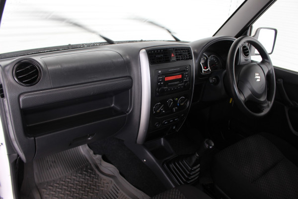 2014 Suzuki Jimny SN413 T6 SIERRA Hardtop