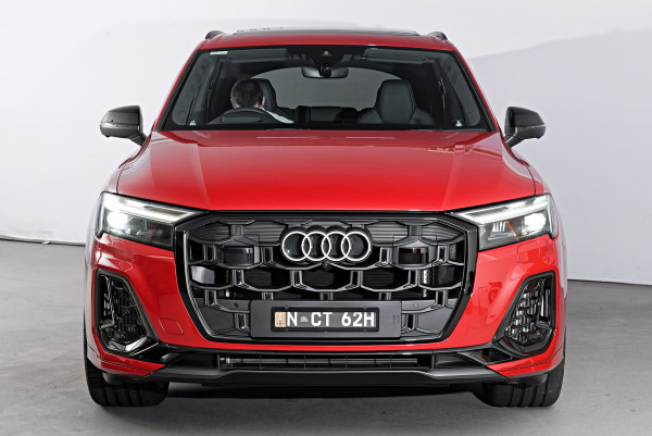 2026 MY25 Audi SQ7 4M TFSI SUV image 4
