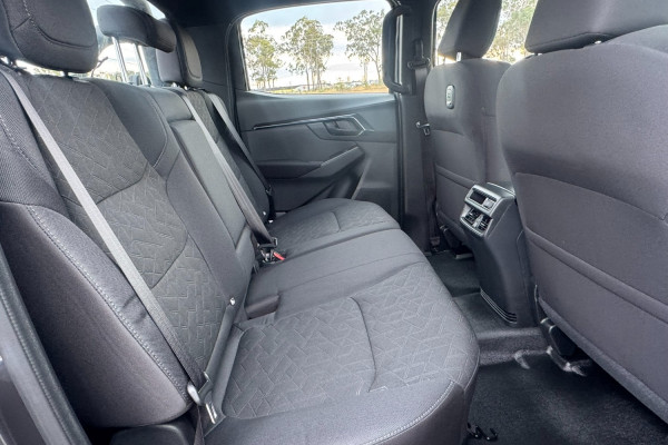 2026 Isuzu D-MAX RG X-RIDER Ute Image 10