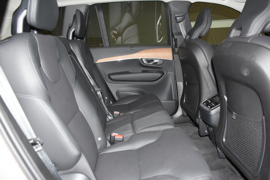 2024 Volvo XC90 L Series Ultimate B5 Bright SUV Image 17