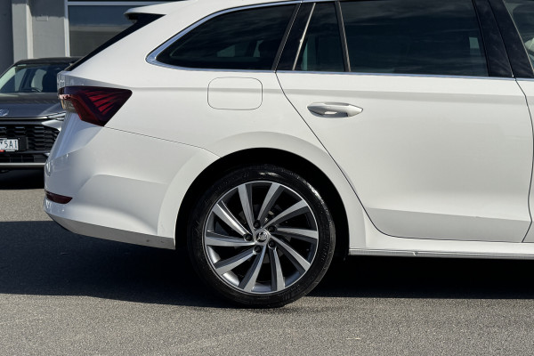 2023 MY23.5 Skoda Octavia NX 110TSI Style SUV Image 6