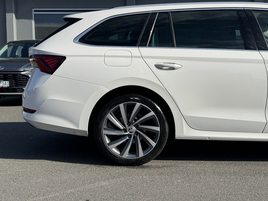 2023 MY23.5 Skoda Octavia NX 110TSI Style SUV Image 6