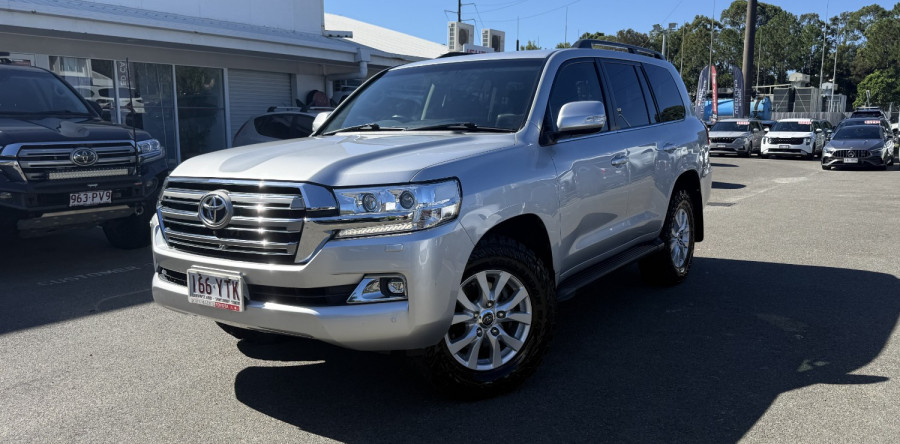 2019 Toyota LandCruiser VDJ200R VX SUV Image 2