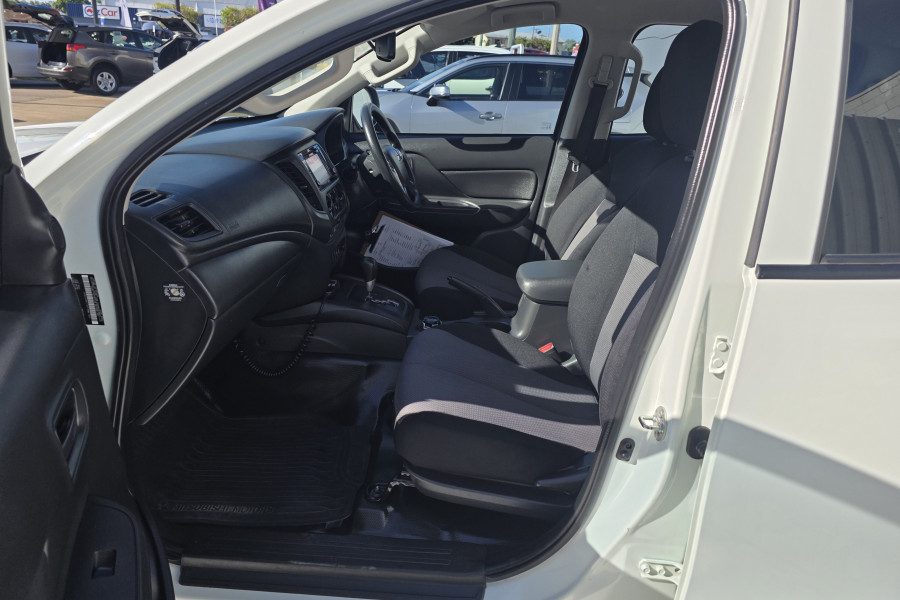 2021 MY22 Mitsubishi Triton MR GLX Ute Image 9