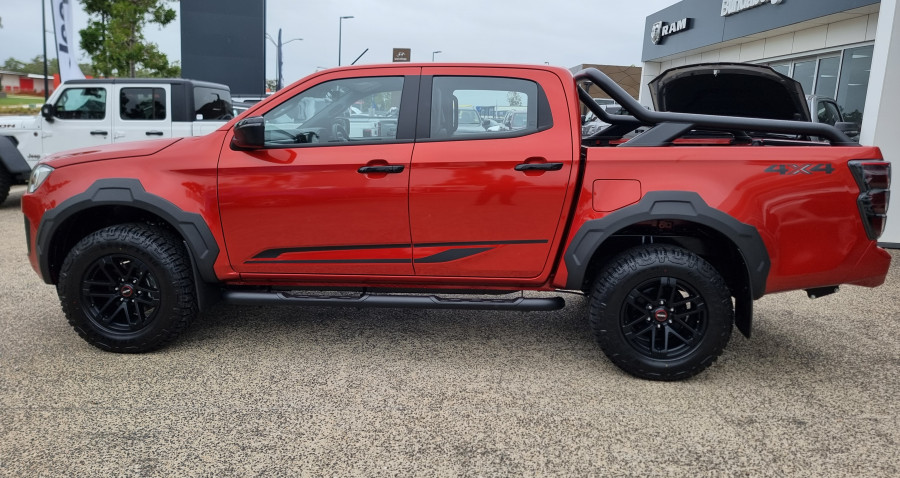 2026 Isuzu D-MAX RG BLADE Ute Image 6
