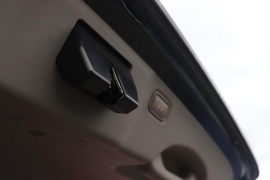 2019 Kia Carnival YP Platinum Van Image 28