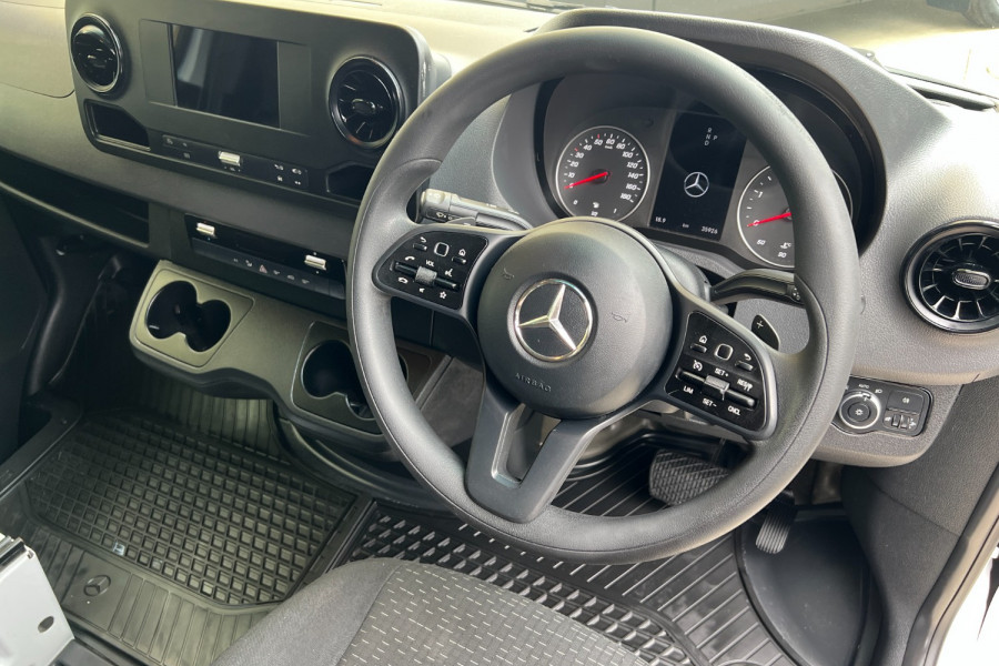 2020 Mercedes-Benz Sprinter VS30 311CDI Van Image 12
