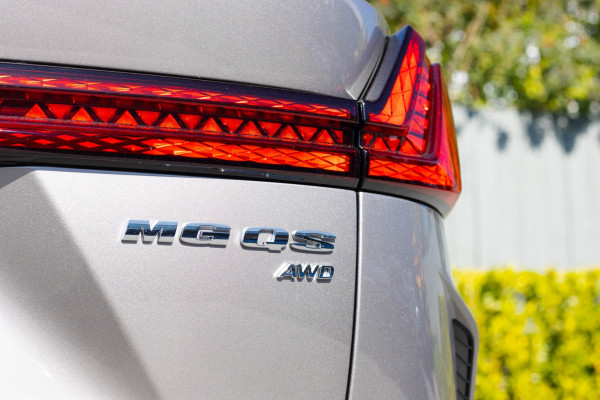 2025 MG QS IS31 Essence SUV Image 8