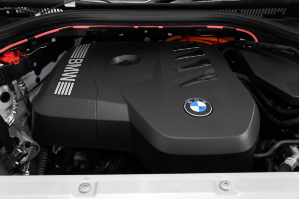 2026 BMW X3 G45 30e xDrive SUV image 25