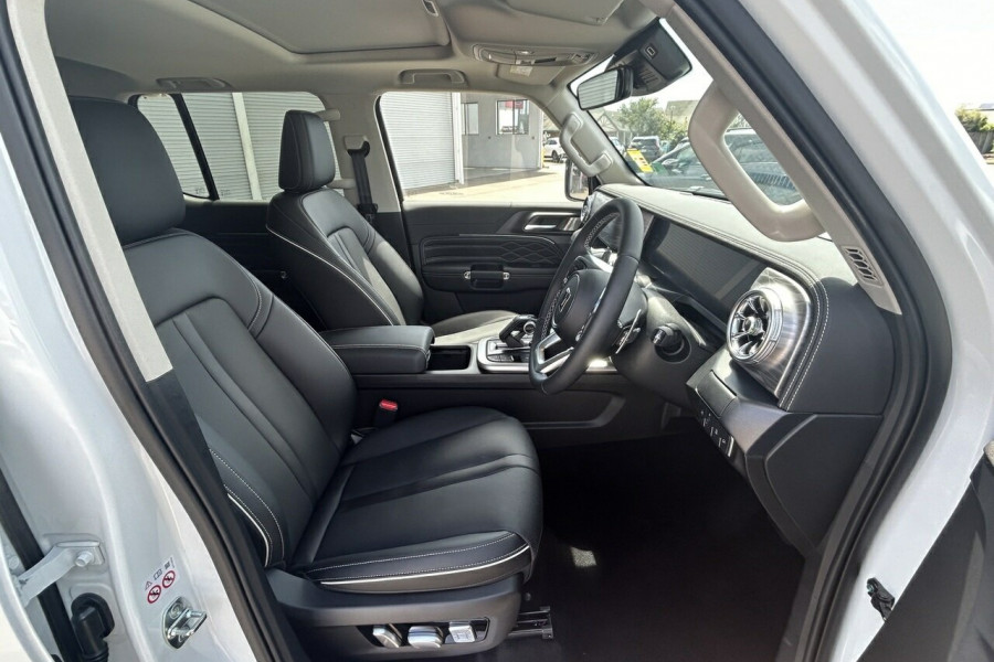 2025 GWM Tank 300 P01 Ultra SUV
