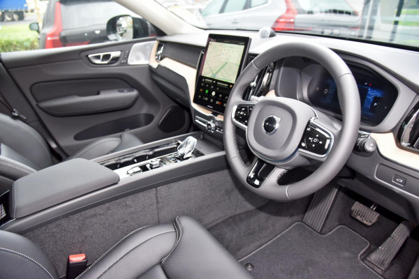 2026 Volvo XC60 UZ Ultra B5 Dark SUV Image 7