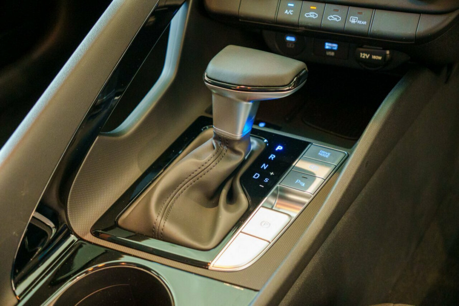 2024 Hyundai i30 CN7.V2  Sedan Image 12
