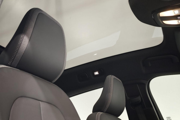 2022 MY23 Volvo C40 XK Recharge Twin SUV Image 8